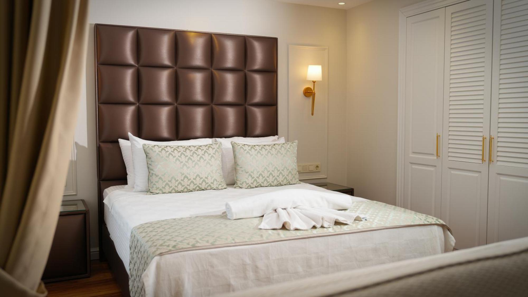 Gaia Suites Istanbul Exterior photo